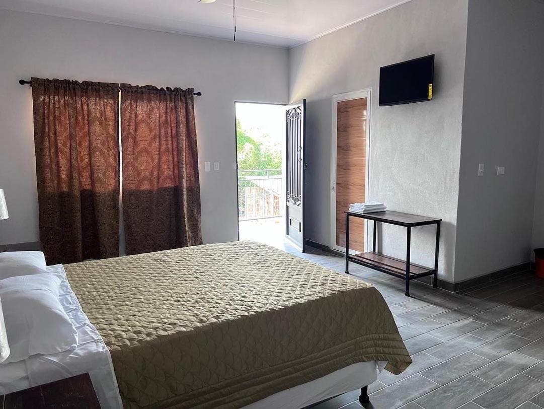 Wally'S Place Estelí Dış mekan fotoğraf